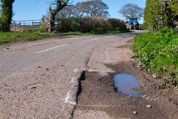 Road maintenance budgets face £400m cut, councils warn